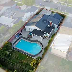 Hollywood Dream Pool & King Beds Los Angeles